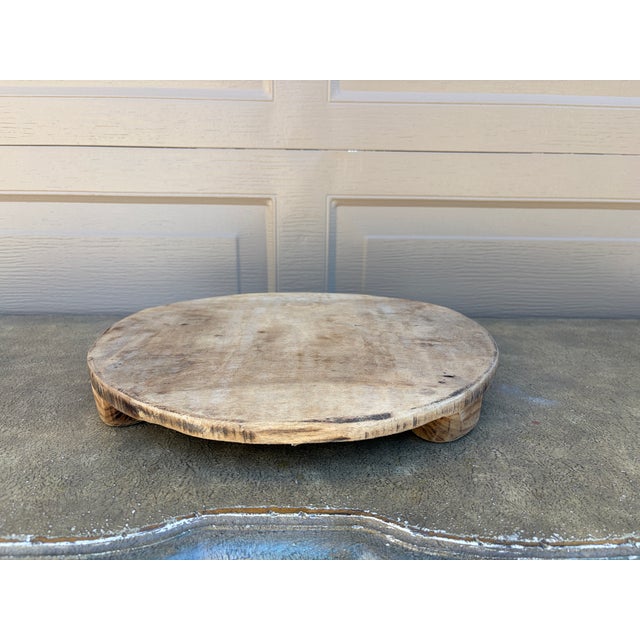 19th Century Hand-Carved Round Wooden Cutting Board For Sale In South Bend - Image 6 of 12
