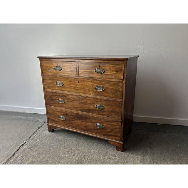 Antique Early Victorian Mahogany Chest of Drawers, 1850s For Sale - Image 3 of 6