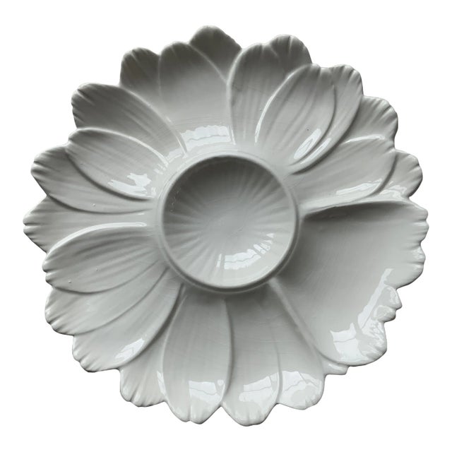 Vintage Italian White Ceramic Flower-Shaped Artichoke Plate For Sale