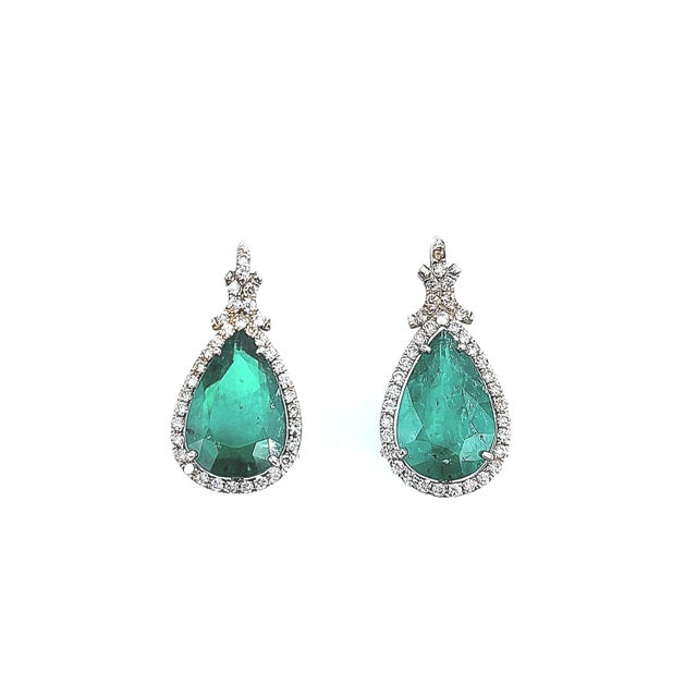 6.22 Ct Natural Pear Shape Emerald Earrings - 2 Pieces For Sale In Chicago - Image 6 of 9