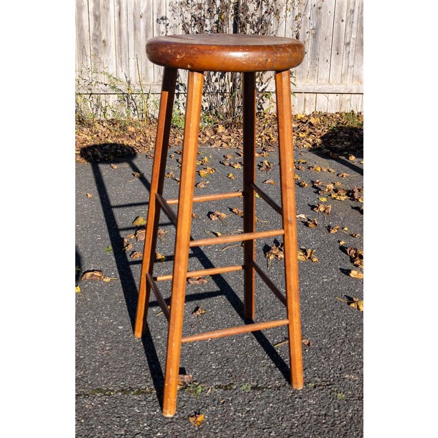 Tan 19th Century American Windsor Style Tall Stool or Pedestal Stand For Sale - Image 8 of 15