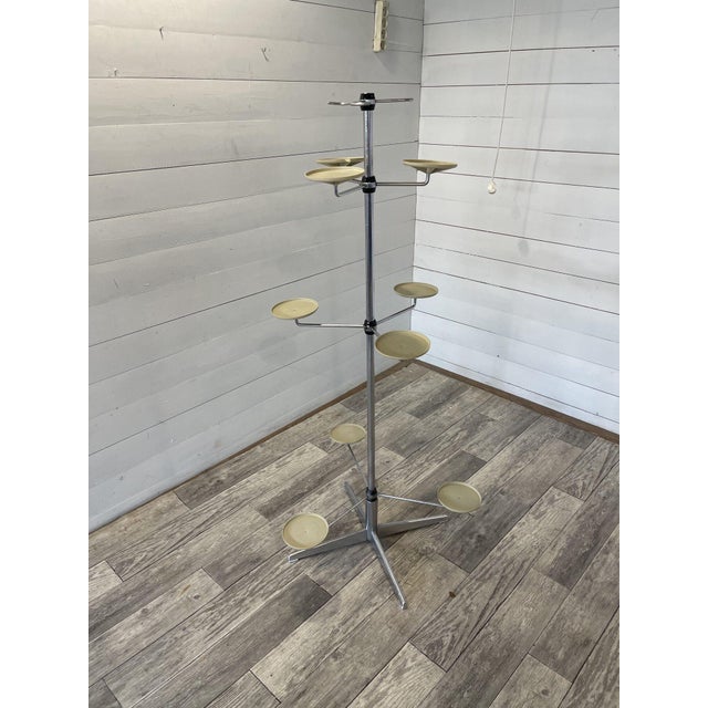 A- 357 Vintage Plant Stand, Chrome and Plastic +-1965, 1960s For Sale - Image 6 of 11