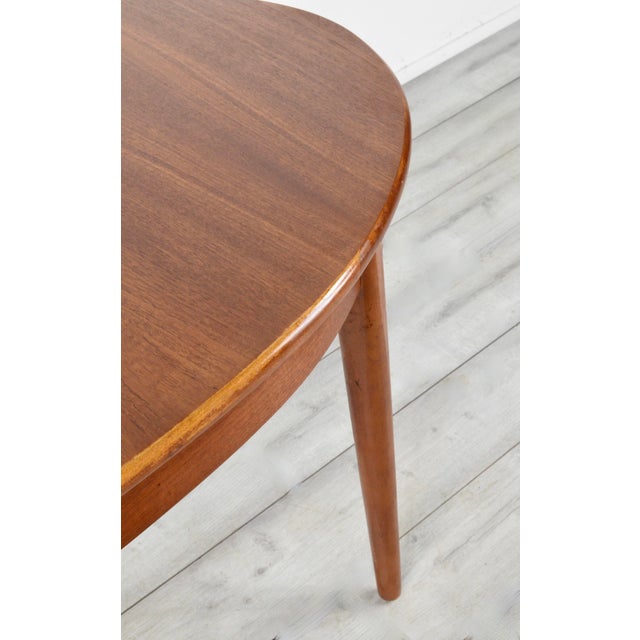 Mid-Century Modern Extendable Oblong Dining Table in Teak, 1960s For Sale - Image 9 of 10