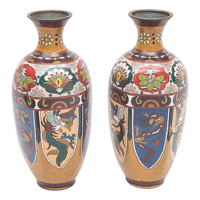 Vintage Japanese Vases, Set of 2 For Sale