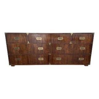 1970s Vintage Henredon Campaign Seven-Drawer Dresser For Sale