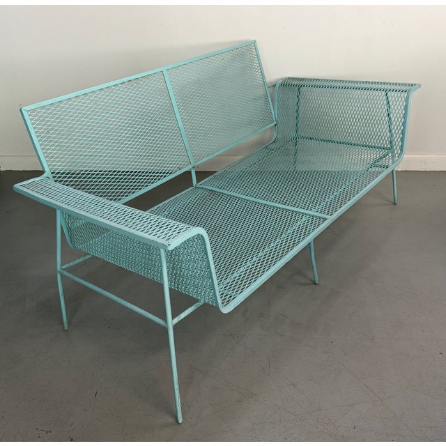 1960s Mid-Century Modern Metal Mesh Settee in the Style of Russell Woodard For Sale - Image 5 of 8