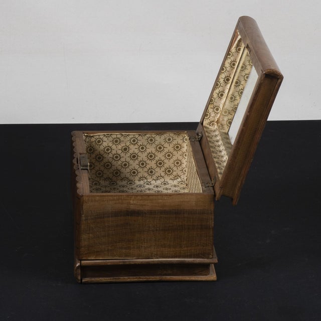 Brown Inlaid Toilet Box in Metal and Wood For Sale - Image 8 of 10