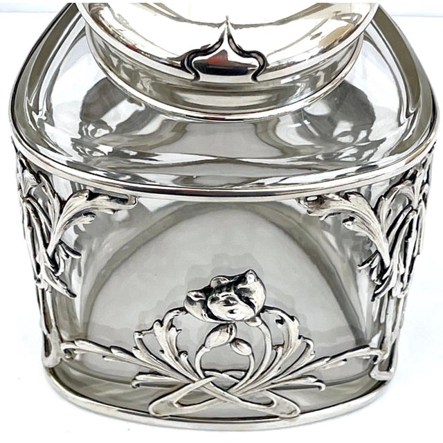 Metal Exquisite Art Nouveau Sterling Mounted Crystal Triangular Box For Sale - Image 7 of 12