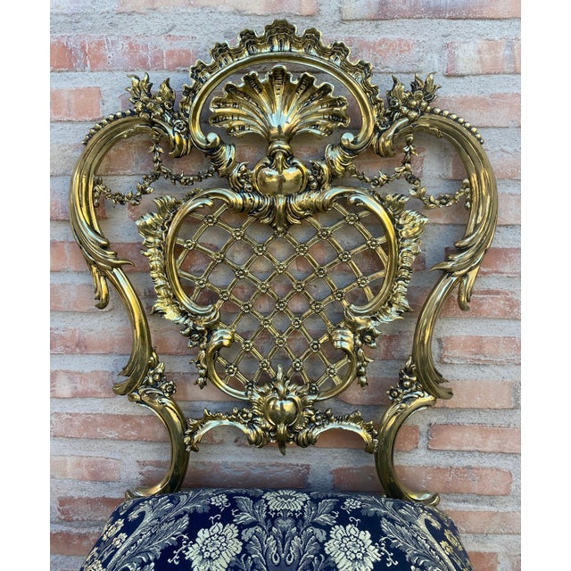 1930s Italian Rococo Style Giltwood Chair with Rich Blue Damask Upholstery For Sale - Image 14 of 18