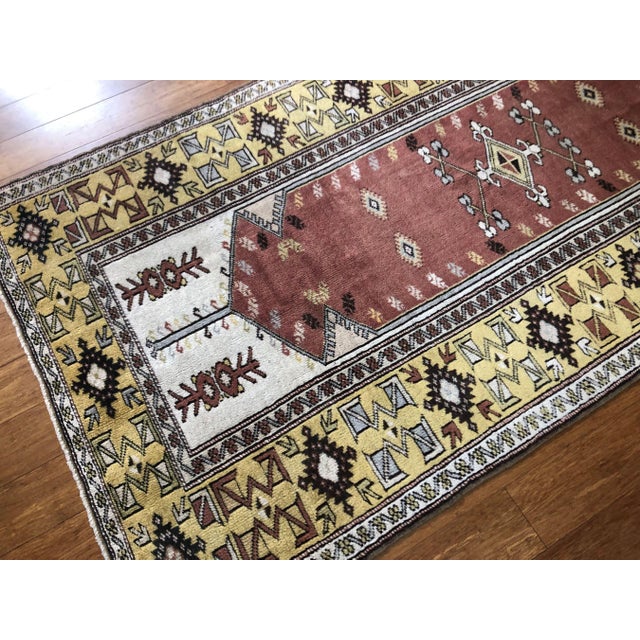 Vintage Turkish Rug: 1970s Prayer Design | 3'10"x6'9" For Sale - Image 4 of 5