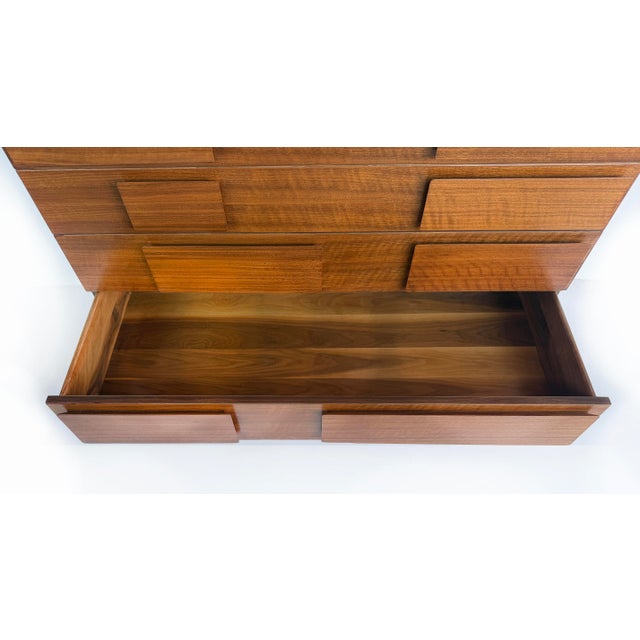 1950s 1950s Gio Ponti Singer & Sons Walnut, Rosewood Chest of Drawers Restored For Sale - Image 5 of 12