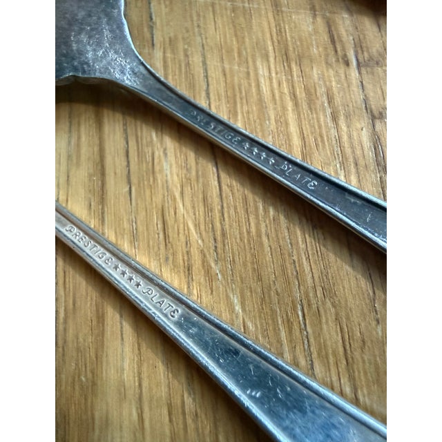 Oneida 1950s Silver-Plate Serving Utensils Oneida Prestige Distinction 1951 Set of 5 For Sale - Image 4 of 12