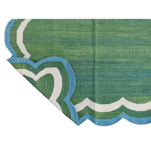 Casa Cosima Not Yet Made - Made To Order Handmade Cotton Reversible Scalloped Edge Rug Forest Green With Cream and Teal Blue Border - 9'x12' For Sale - Image 4 of 11