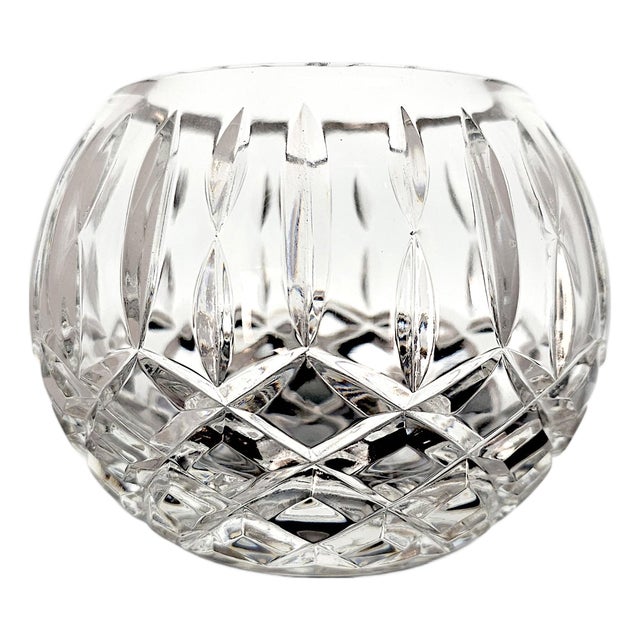 Late 20th Century European Deep-Cut Crystal Geometric Rose Bowl 5" For Sale