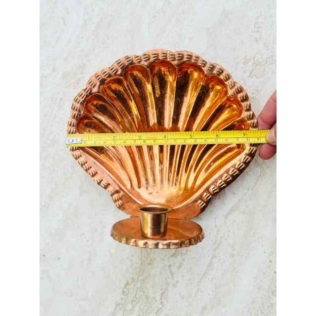 Mid 20th Century Copper Shell Wall Sconce Candle Holder – Vintage Coastal Glam Nautical Decor For Sale - Image 5 of 8