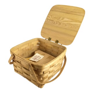 Vintage West River Picnic Basket For Sale