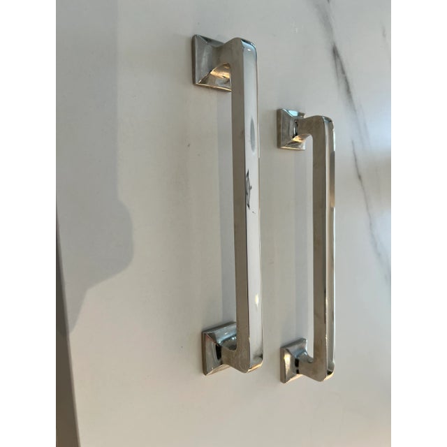 Contemporary Katonah Hardware Hyde Park Appliance Pulls in Polished Nickel - Set of 2 For Sale - Image 3 of 12
