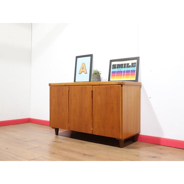 Mid Century Modern Vintage Teak Danish Credenza Sidebaord by Christian Linneber For Sale - Image 4 of 15