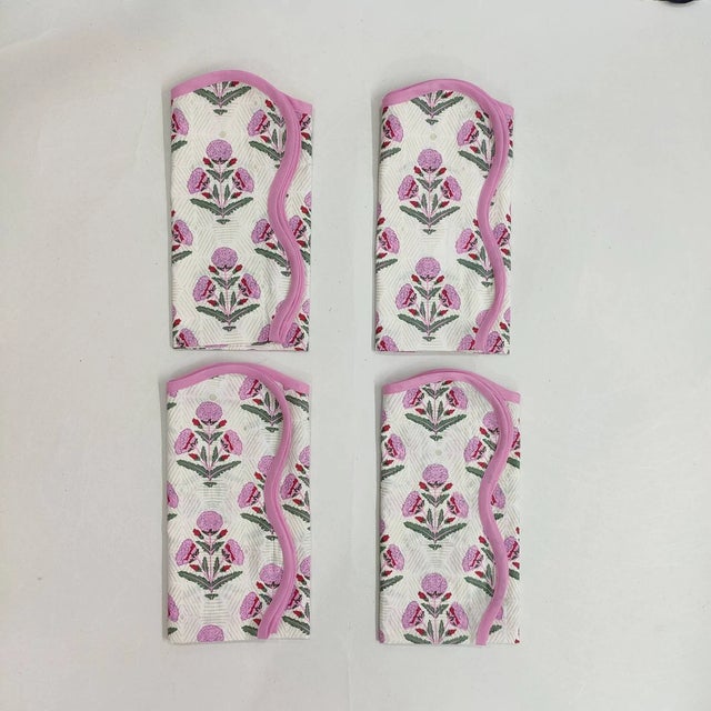 Textile Handmade Scalloped Light Pink Poppy Napkins with Pale Pink Trim - Set of 4 For Sale - Image 7 of 10