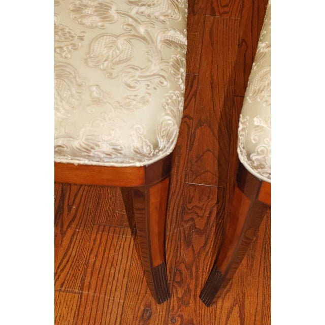 Set of 8 Kindel Winterthur Collection Mahogany and Maple Inlaid Seymour Dining Chairs For Sale - Image 10 of 12