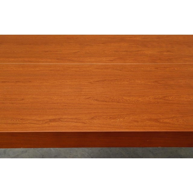 Brown Extendable Table in the style of Florence Knoll Bassett for Knoll International, 1973 For Sale - Image 8 of 11