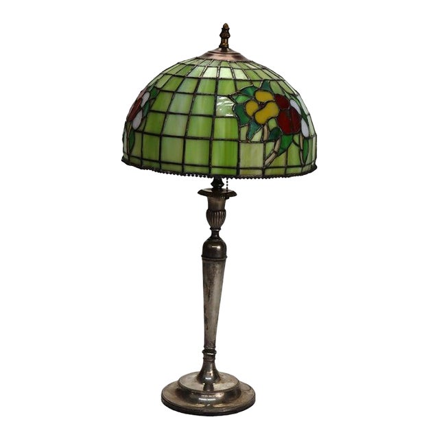 Arts & Crafts Leaded Stained Glass Table Lamp, Early 20th Century For Sale