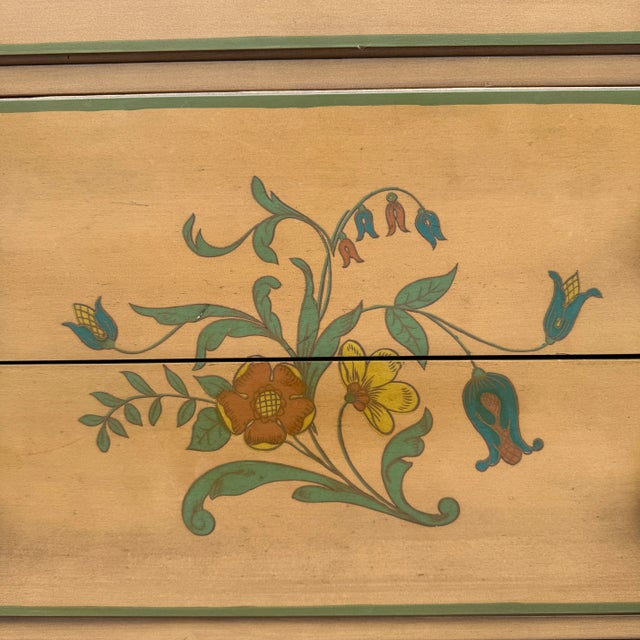 1950s Mid 20th Century Drexel Country Farmhouse Paint Decorated Highboy Dresser For Sale - Image 5 of 18