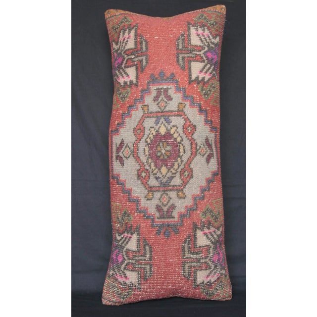 Welcome to my Chairish shop.. Pillow Colors : Red, White, Pink, Green, Brown, Blue, Yellow, Burgundy i Have to say in my...
