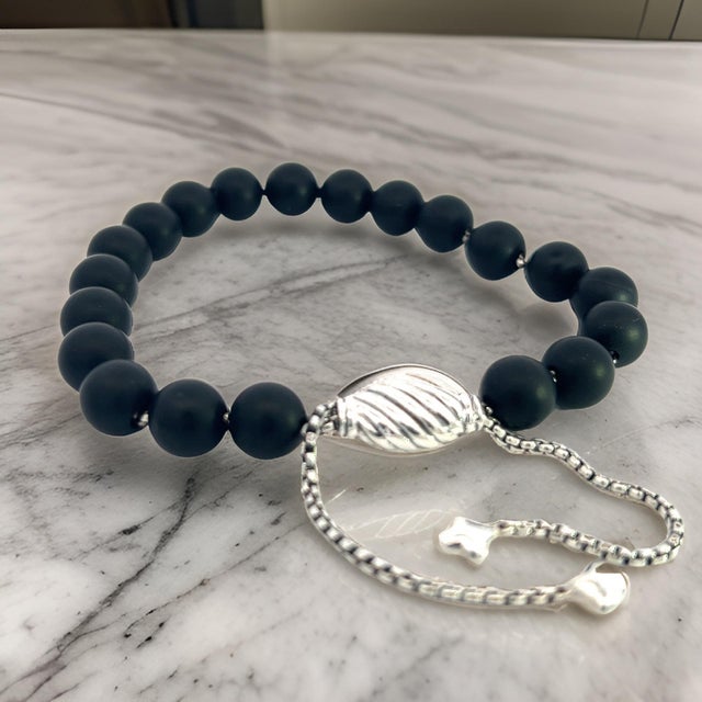 Metal 1990s David Yurman Authentic Estate Matte Onyx Beads Bracelet 6.6 - 8.5" Silver 8 Mm For Sale - Image 7 of 18