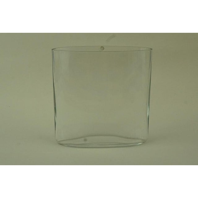 20th Century Scandinavian Modern Vase with an Ellipsoidal Section in Transparent Glass by Tapio Wirkkala, Finland, 1960s For Sale - Image 14 of 18