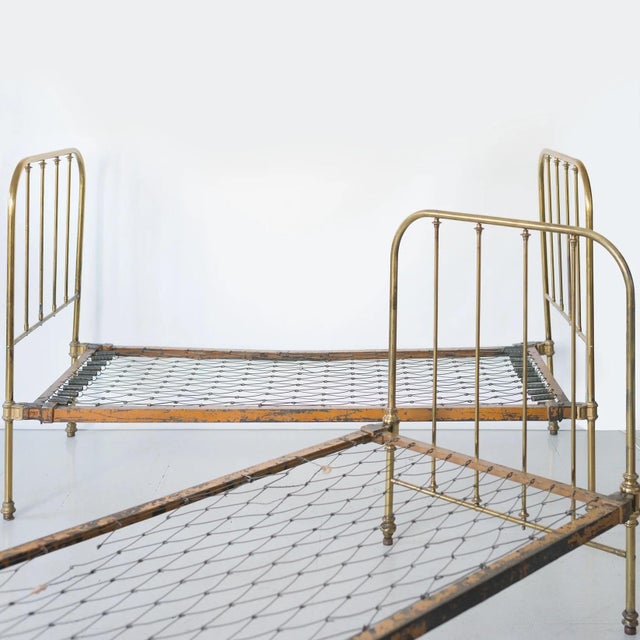 Antique Edwardian Brass Twin Beds, 1890s, Set of 2, in Good conditions. Designed 1890 to 1919