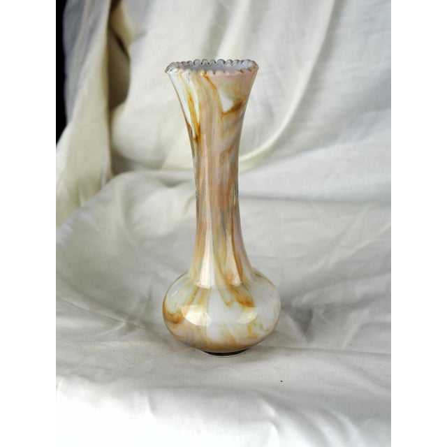 19th French Clichy Blown Glass Vase With Serrated Neck, Marbled White With Gold Inclusions For Sale - Image 4 of 11