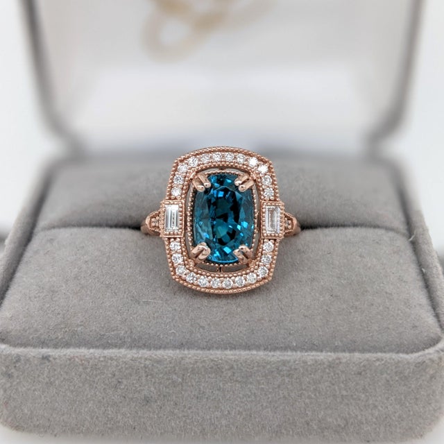 5.4Ct Blue Zircon Ring With Earth Mined Diamonds: Solid 14k Gold, Cushion 10x7mm, Size 6.75 For Sale - Image 4 of 9