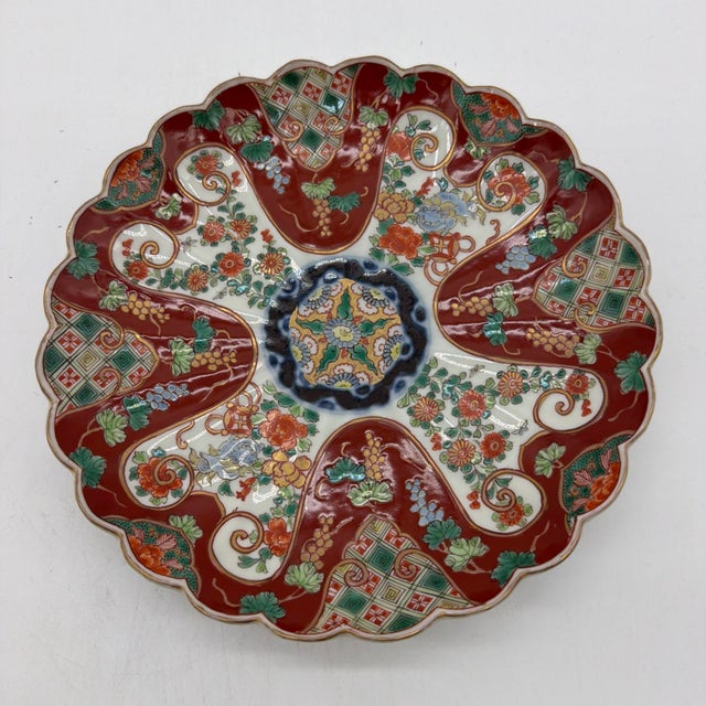 19th Century Japanese Meiji Imari Scalloped Porcelain Cabinet Plate - 8.5" For Sale - Image 14 of 14