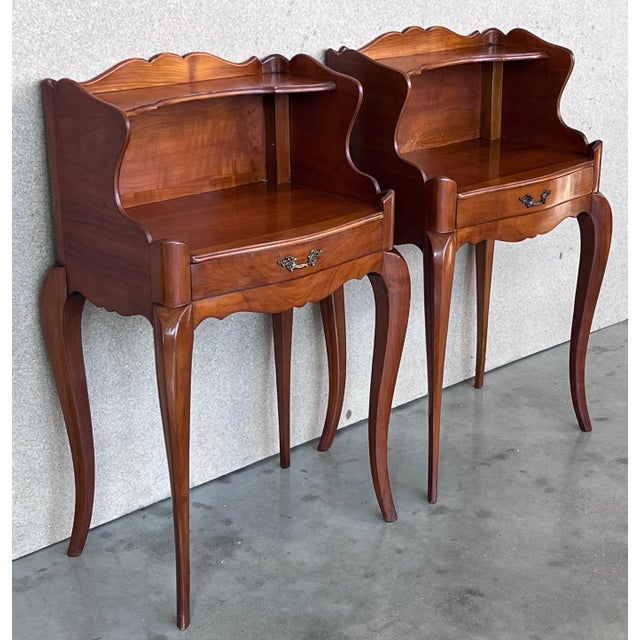 Early 20th Century Pair of French Nightstands Tables with Drawer and Open Shelf For Sale - Image 17 of 18