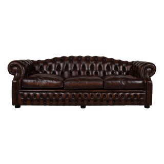 Chesterfield Leather Sofa from Von Wilmowky Yates For Sale