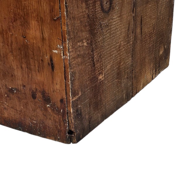 Brown 18th Century American Primitive Pine Cupboard With Original Surface For Sale - Image 8 of 17