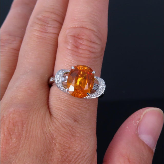 Title: 4.49ct GIA Heated Ceylon Vivid Orange Sapphire & 0.51ct Diamond Platinum Ring Size 6.5 8.1gr Age/Markings: Estate,...