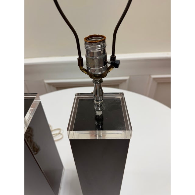 Late 20th Century Vintage 1970s George Bullio Smoked Acrylic and Lucite Block Table Lamps - A Pair For Sale - Image 5 of 8