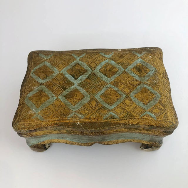 Vintage Italian Florentine Gold Green Footed Trinket Jewelry Box For Sale - Image 4 of 10
