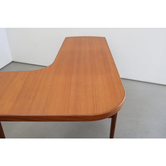 Brown Large Boomerang Coffee Table in Teak, Denmark, 1960s For Sale - Image 8 of 12