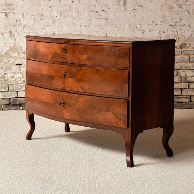 French 18th Century French Walnut Chest of Drawers For Sale - Image 3 of 11