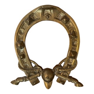 Antique 19th Century Brass Equestrian Horse Shoe Paperweight or Mount With Crossed Riding Crops & Helmet Crest For Sale