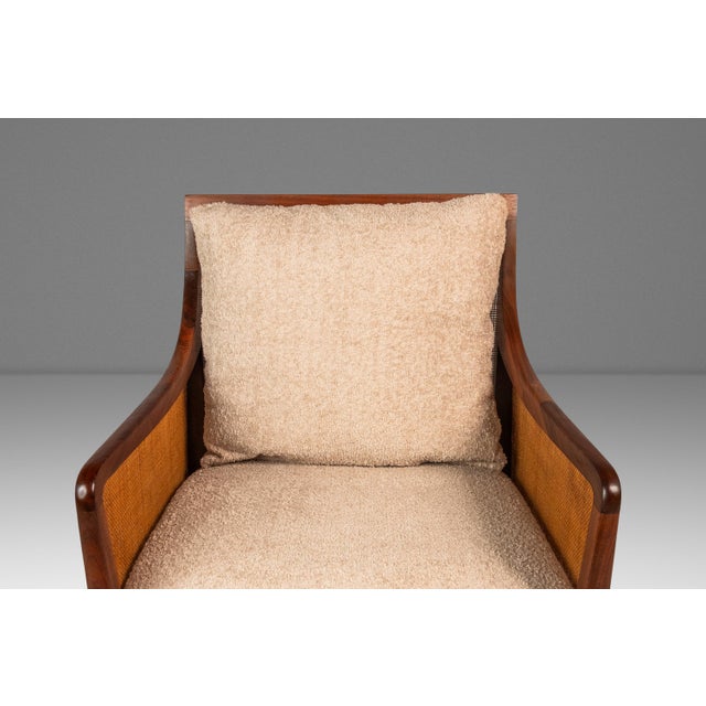 Set of Two (2) Rare Mid-Century Modern Caned Lounge Chairs in Walnut Attributed to Kipp Stewart for Directional, Usa, C. 1950s For Sale - Image 11 of 16