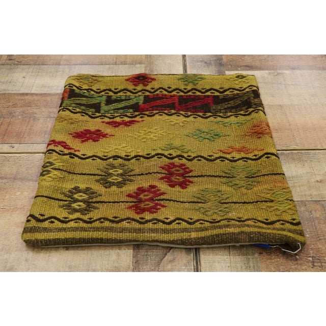 Textile Vintage Turkish Kilim Rug Pillow Cover - 01'05 X 01'06 For Sale - Image 7 of 8