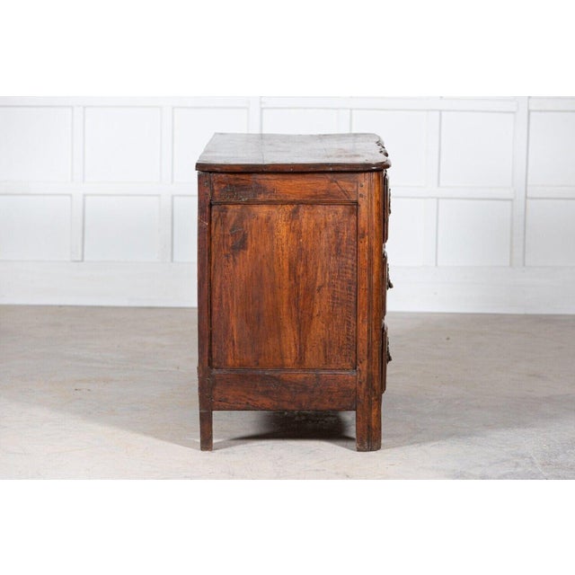 Wood 18th Century French Walnut Bombe Chest Commode, 1750s For Sale - Image 7 of 15