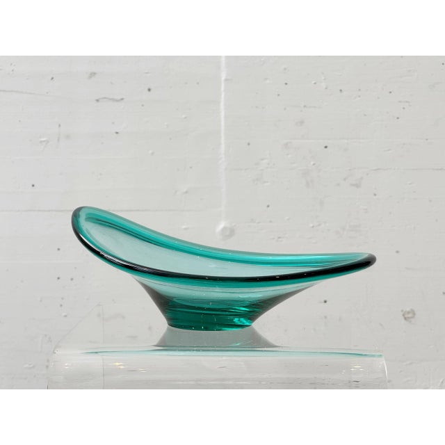 Emerald Green Selandia Bowl by Per Lütken for Holmegaard, Denmark, 1960s For Sale - Image 6 of 6