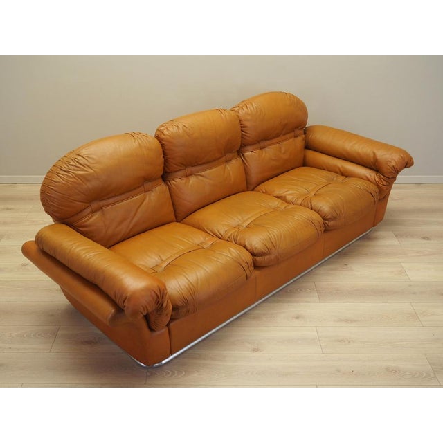 Orange Space Age Orange Leather Sofa, Italy, 1960s For Sale - Image 8 of 18