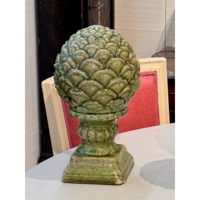 1950s 1950s Pair of Green Glazed Ceramic Artichoke Finials on Plinths For Sale - Image 5 of 7