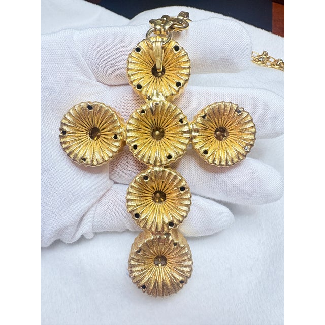 1980s Vintage Alexis Kirk Style Faceted Blue Sunburst Necklace W/ Original Chain Set For Sale - Image 5 of 17